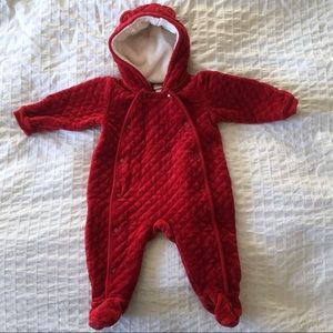 🚛Moving sale🚛 Nordstrom red velour baby bunting